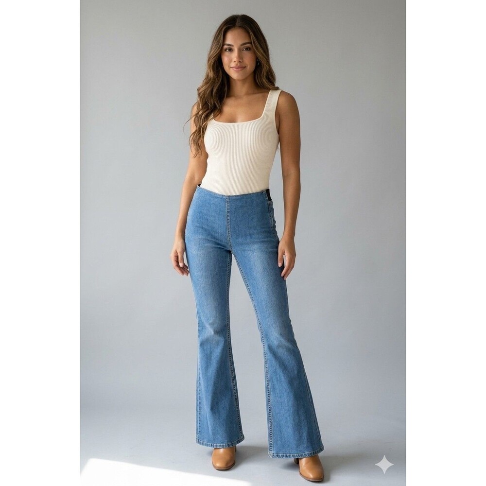 Free People Blue Jeans Womens Sz 26 Pull On Flare Leg Denim Stretch Comfort Boho